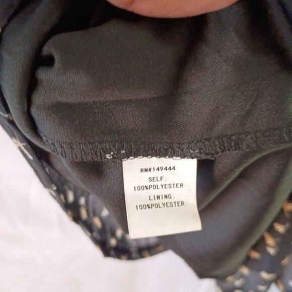 Sirenlily Women's Floral Print Dress Size M V-Neck Tie Sleeve NWT - Picture 5 of 7